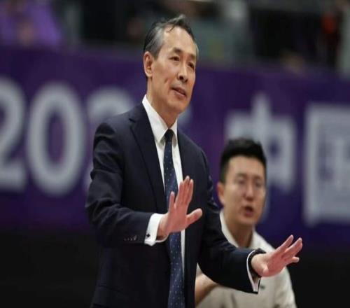 CBA最新消息！曝頂級小外援加盟北京首鋼，廣東宏遠新星賽季報銷