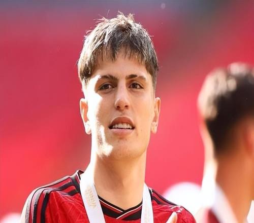 從曼聯(lián)棄將到切爾西水貨加納喬面臨清洗危機(jī)，離曼聯(lián)后發(fā)展堪憂