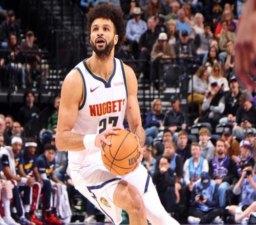 掘金險(xiǎn)勝爵士：穆雷45+8+8三分神跡歷史第二約基奇22+12喬治36分