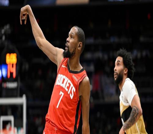 三場狂轟102分，37歲杜蘭特創(chuàng)火箭最老！終于熬到烏度卡被迫開竅