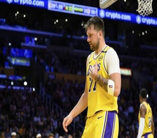 湖人vs鵜鶘前瞻：湖人連續(xù)大勝狀態(tài)火熱，力爭(zhēng)橫掃鵜鶘