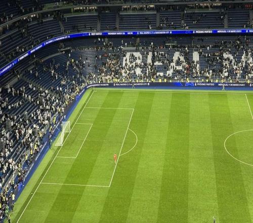 西媒：皇馬主場輸球后只有庫爾圖瓦一人向球迷致歉