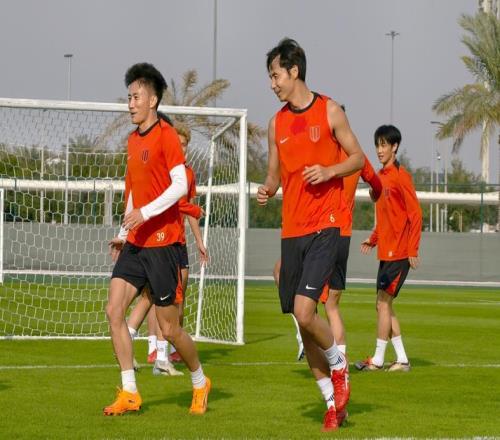 成都一旦開門紅爭冠對手壓力山大!陳濤:所有人瘋狂我必須冷靜