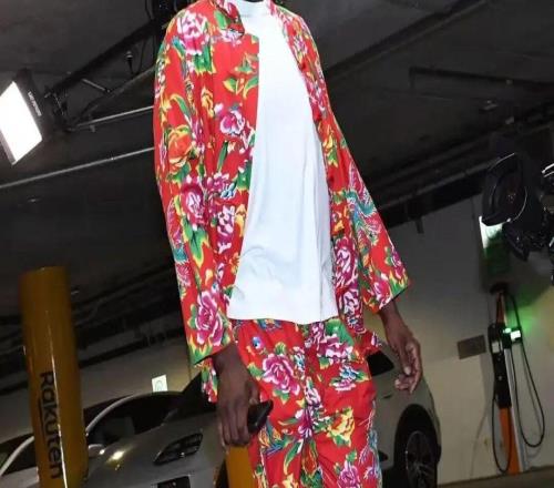 3分鐘4失誤!哈登替身首秀鬧麻了