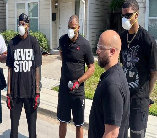 火箭隊(duì)交易計(jì)劃現(xiàn)雛形穩(wěn)守17人陣容，暫不引援！或自知爭(zhēng)冠無(wú)望