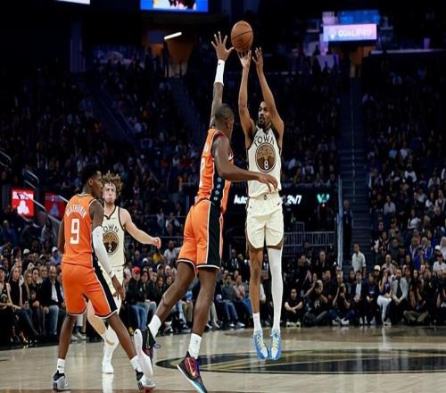 一次又一次在場上打鐵，勇士后場大閘為什么莫名其妙就上頭了呢