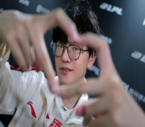 jiejie：：大家越來越叫我龍之子，我的懲戒的成功率會(huì)越來越高