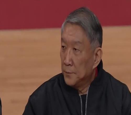 中國女籃戰巴西觀察末節924險崩盤三分28中5罰球2912