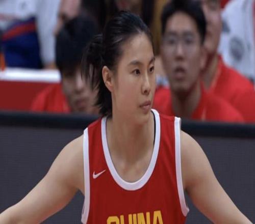 王思雨21分張子宇10分中國女籃加時險勝巴西，宮魯鳴吐故納新