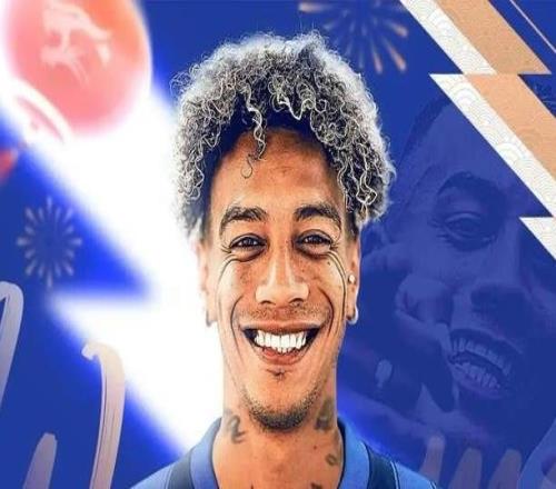 毛偉杰合同剩1年與馮勁競爭主力大連首勝在三鎮卡迪斯標王