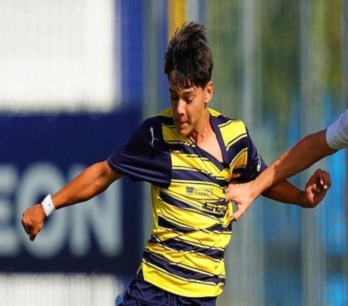 斯基拉:多特、尤文、拜仁關注帕爾馬16歲前鋒塔利恩特