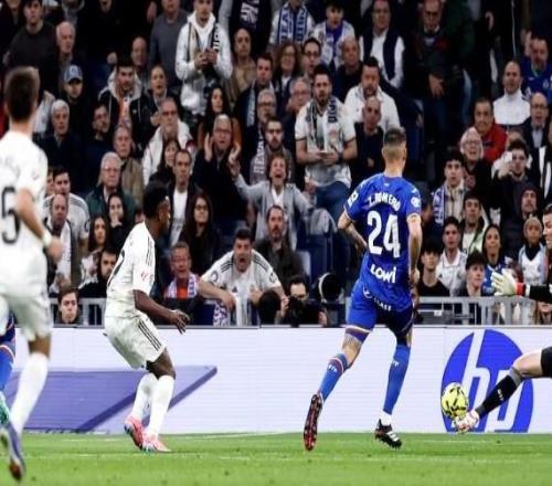 阿斯：中場創(chuàng)造力匱乏+傷病，皇馬幾乎已退出西甲爭冠行列