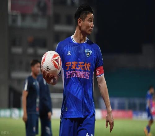 魯能王牌功勛正式離開俱樂部，曾是國足全能球員，表現可圈可點