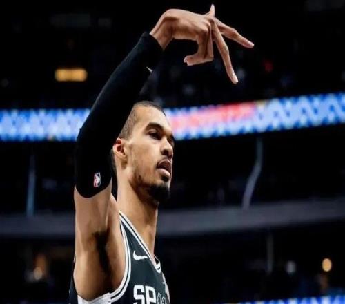 開眼了！NBA歷史首次！一支球隊吃掉整個西部所有榮譽....