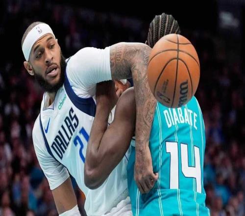 18戰15勝！黃蜂8人上雙大勝獨行俠升東部第九三球15+5+9+5