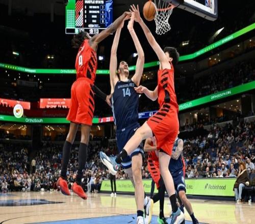 賽季報銷！灰熊官宣：周志豪成功接受腳踝手術缺席剩余比賽