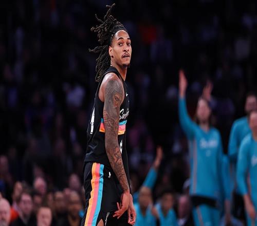 馬刺遭遇了一場(chǎng)慘敗，但是強(qiáng)力得分手的狀態(tài)還是值得肯定