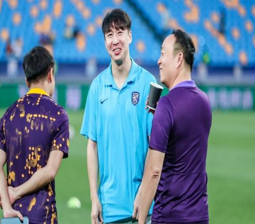 曝37歲前國腳即將退役!18年的堅守,他是中國后衛“鐵血樣本”