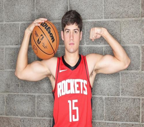 年薪僅1060萬！火箭神射轟19+7+10+6+2，季后賽對決，他決定上限