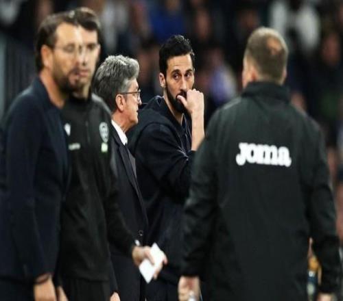 隊報：阿韋洛亞面臨下課危機，接下來兩周的賽程將決定其去留