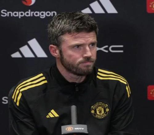 曼聯夏窗賣一人簽新左邊鋒！卡里克執教后球衣銷量回升，沖擊兩億