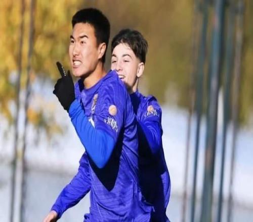 剛加盟就外租，申花18歲小將中甲練級前5輪恩怨局蔣4缺陣大連