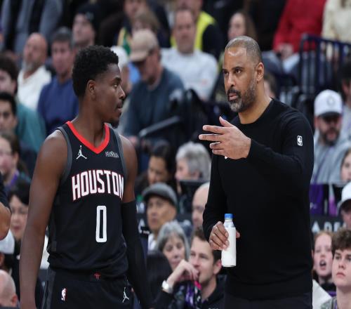 一球員能優化火箭的空間為何烏度卡不愛用或加劇休賽期離隊概率