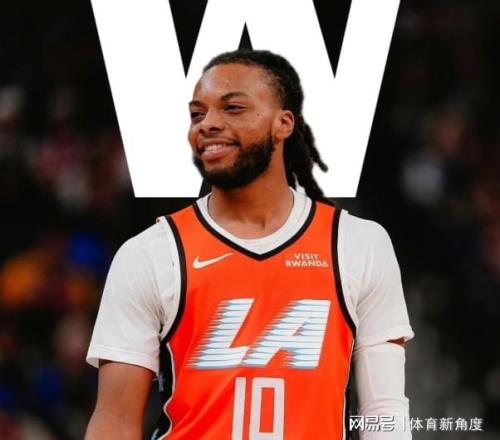 17分逆轉(zhuǎn)奇跡！快船交易成就翻盤大腿！