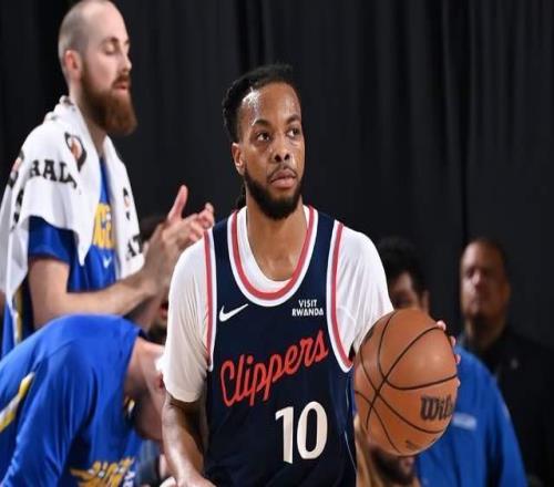 打瘋了！快船最多領先23分：倫納德轟20分4板，新星重傷離場