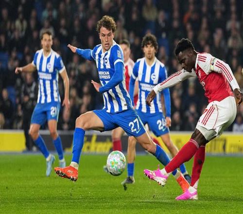 機會真來了！槍手贏得丑陋，曼城平得憋屈，7分在手，冠軍在望