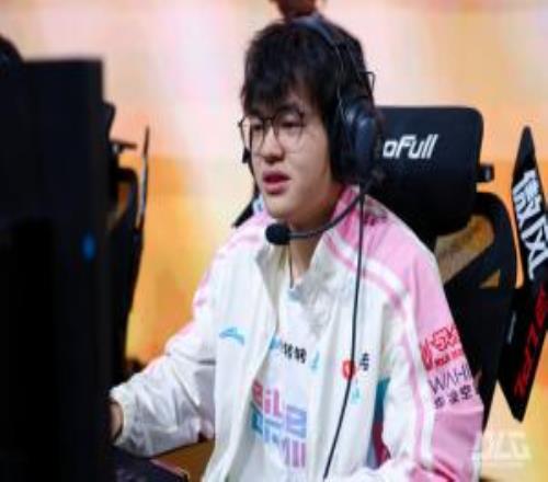 哥們你懲戒呢Xun對位遭到Junjia壓制關鍵懲戒全輸讓隊伍被翻