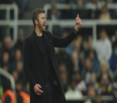 多打1人反遭10人紐卡絕殺！曼聯陷95年魔咒，卡帥神話一夜崩塌