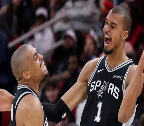 文班亞馬38+16+5封蓋，福克斯29分力壓狀元郎，馬刺雙殺東部第一