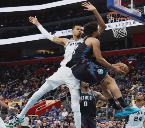 雙殺東部第一！文班38分16板5帽！成為NBA歷史首人