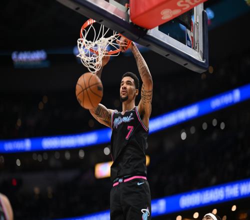 希羅強調韋爾僅21歲仍在不斷進步和學習_NBA直播