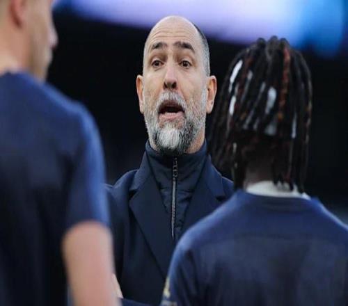 英媒：半場(chǎng)時(shí)數(shù)千名熱刺球迷提前離場(chǎng)，保級(jí)的信心在逐漸消失