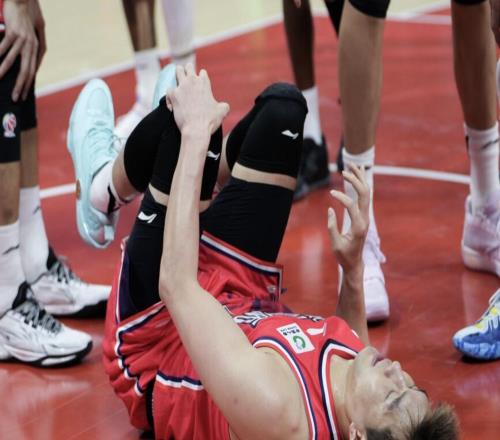 廣州官方：經初步檢查診斷，郭艾倫傷病位置為左膝前交叉韌帶