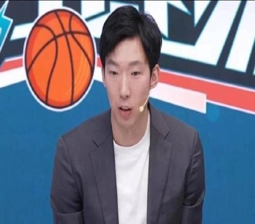 中國(guó)男籃4場(chǎng)世預(yù)賽后，5人鎖定核心地位，4人受短板困擾仍需努力