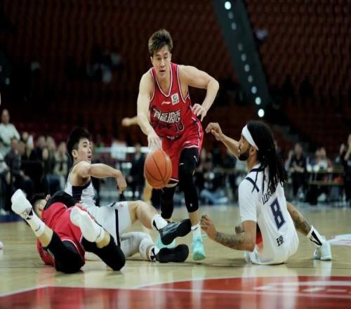 CBA補賽廣州龍獅主場勝山東隊郭艾倫重傷或賽季報銷