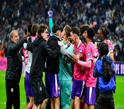 足壇一夜瘋狂！多場爆冷+絕殺，四大賽事劇情拉滿誰能想到