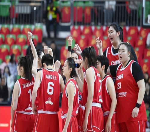 轟17分7板，在場贏12分，風頭蓋過張子宇，球迷：該帶她打世界杯