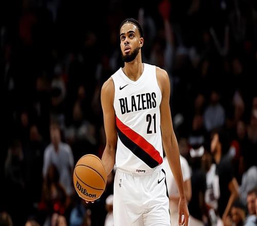 表現(xiàn)得到了認(rèn)可！灰熊又用雙向合同迅速簽回了前開(kāi)拓者側(cè)翼新星