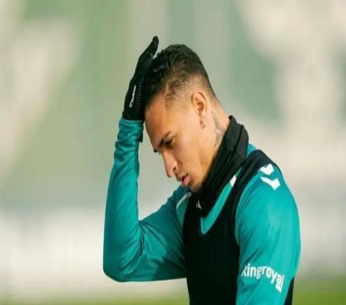 馬卡：安東尼是以發燒狀態出戰塞維利亞，目前已經恢復健康