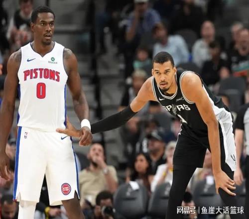 馬刺完勝！文班38+16聯盟最多，康寧漢姆26+8沒借口，活塞2人受傷