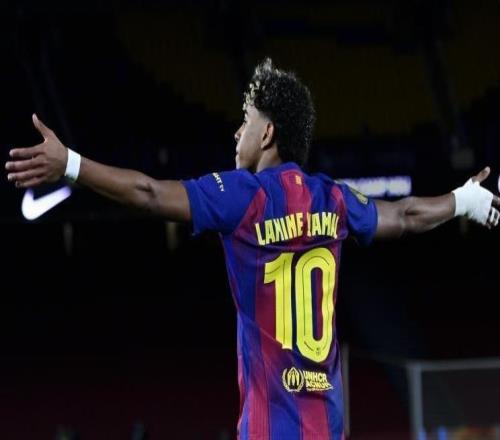 亞馬爾：感謝與我們同在的巴薩球迷，接下來的賽季仍值得期待