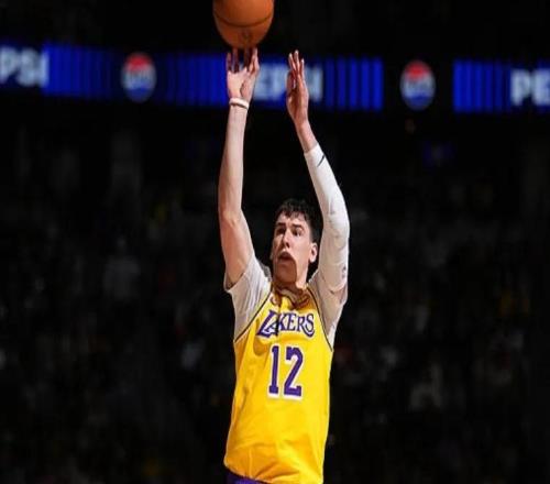 湖人陣中四大隱患！東契奇末節習慣性迷失，艾頓純廢，2將神經刀