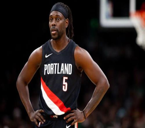 一戰(zhàn)比肩登庫(kù)詹！35歲的霍勒迪，什么水平