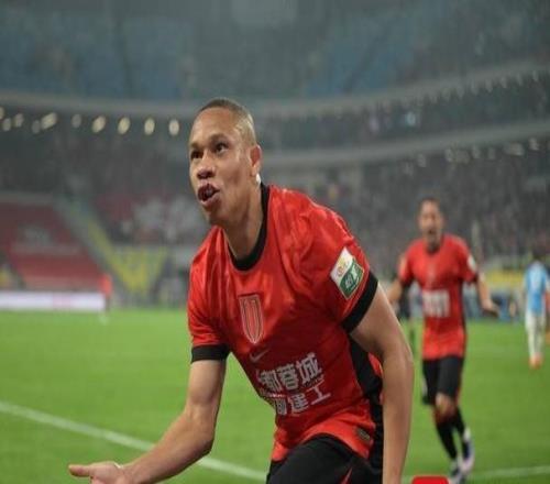 中超揭幕戰(zhàn)開門紅！成都蓉城51大勝10人深圳新鵬城