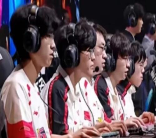 解說瞳夕看WBG31AL：狼人太有效果了杰杰無敵懲戒！！！