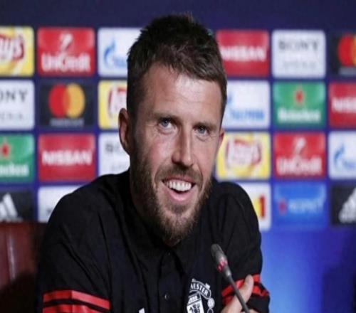 12！曼聯(lián)新帥不敗紀(jì)錄告終，首敗后卡里克作何回應(yīng)